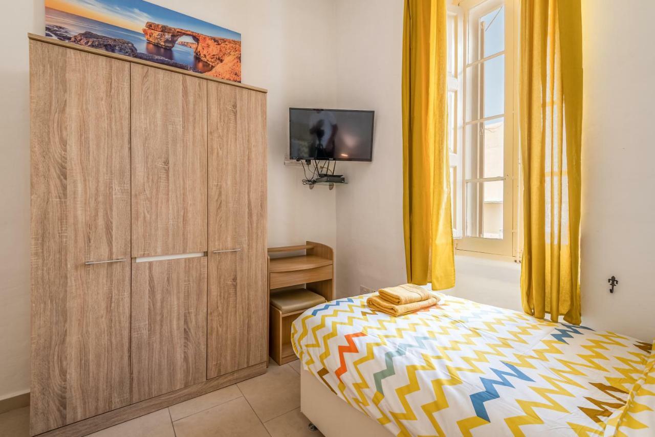 Traditional Maltese Townhouse Sliema Exterior photo
